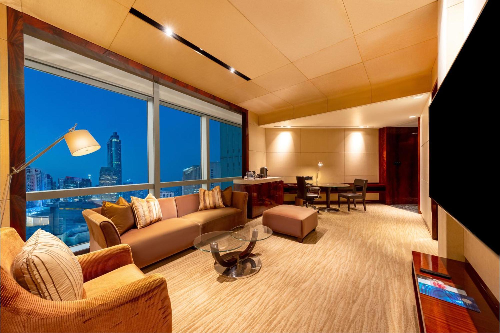 Grand King Suite,1772940651:JPEG